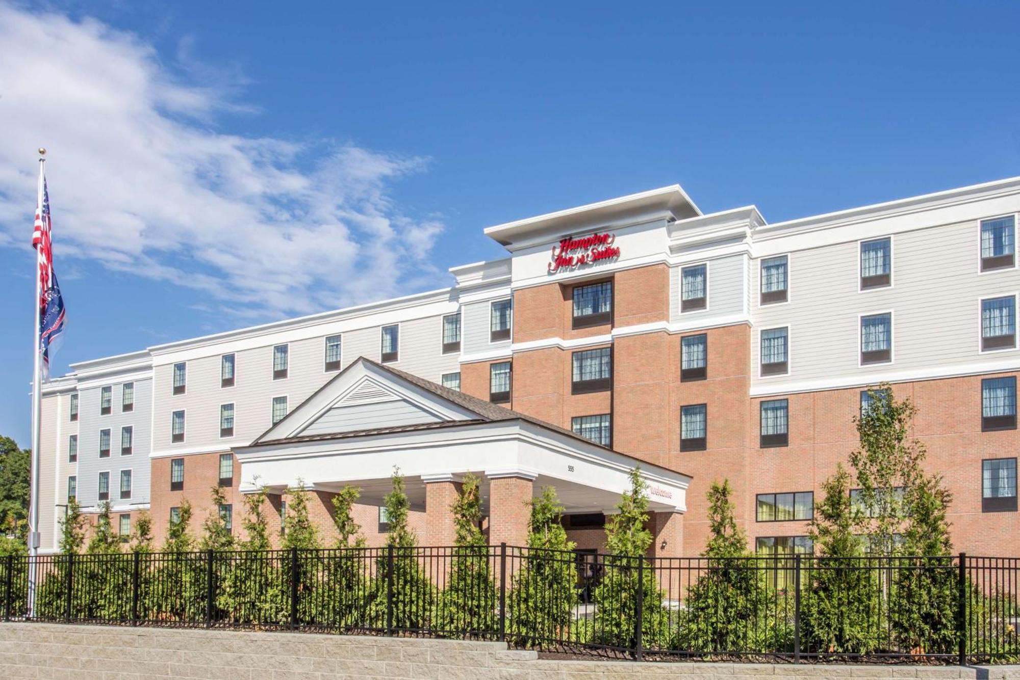 Hampton Inn & Suites Yonkers - Westchester Exterior foto